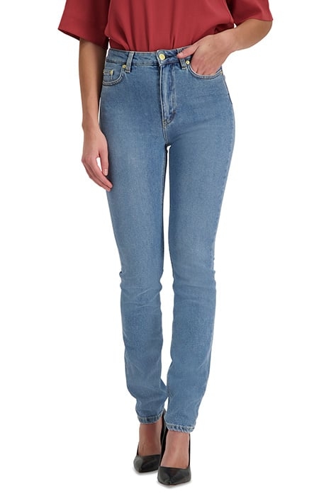 VICKY WASHED JEAN MID BLUE 1