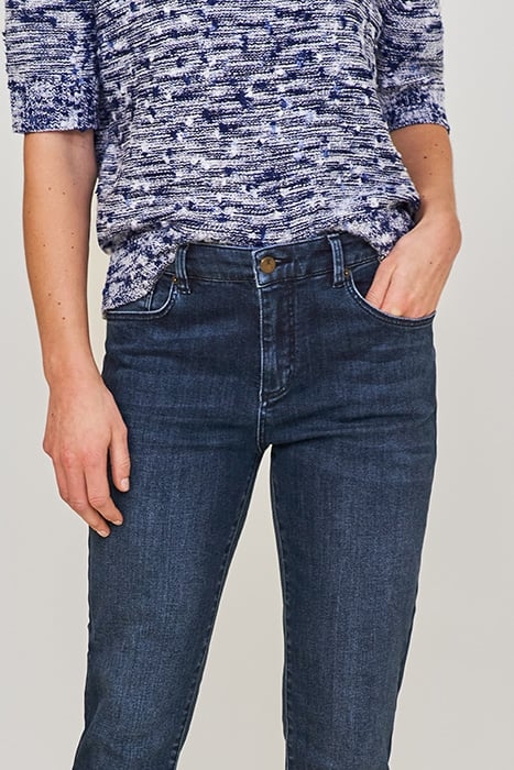 STRAIGHT CROP JEAN MID DENIM 6