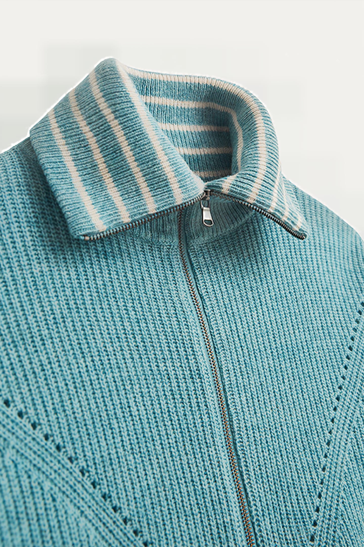 FOREST FUNNEL JUMPER LIGHT BLUE 5