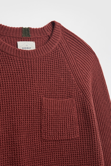 WILLOW TUCK STITCH CREW NECK MID RED 5