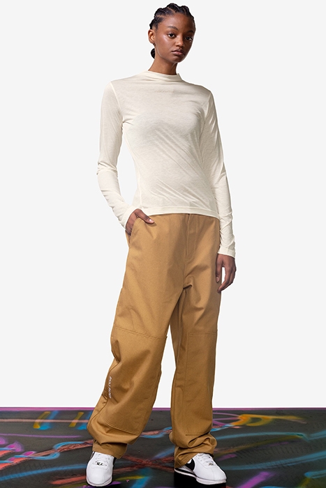 CREAM WHITE LENNON LONGSLEEVE 2