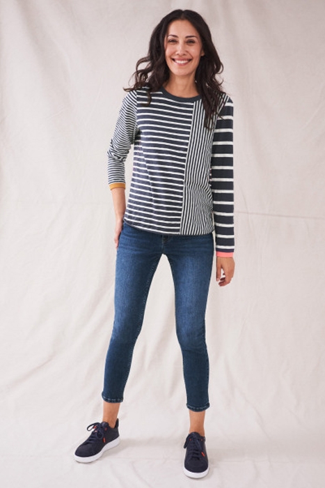 AMELIA SKINNY ANKLE JEAN MID DENIM 2