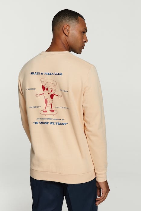 MEN SKATE CLUB SWEATER BUFF ORANGE 3