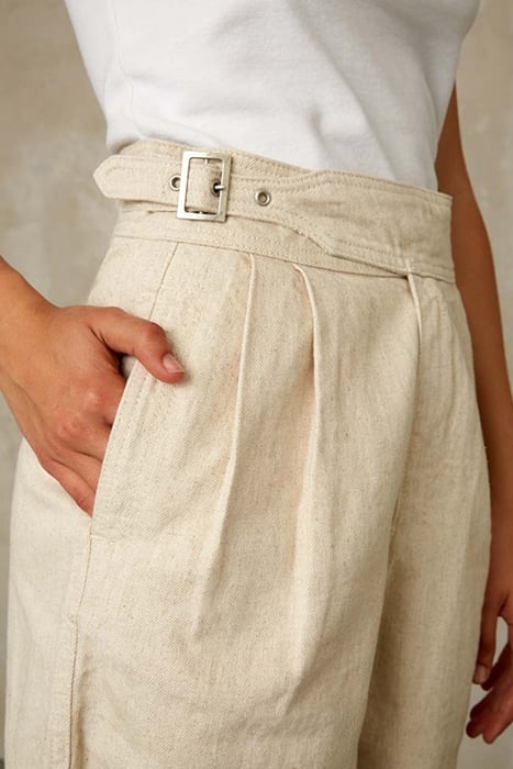 KALINDI SHORT ECRU HEMP 4