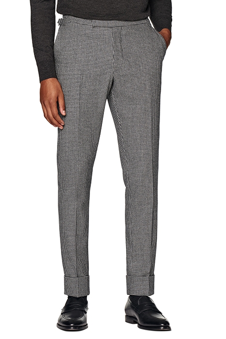 BLACK HOUNDSTOOTH THREE-PIECE HAVANA SUIT 4