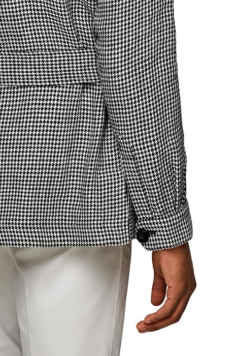 BLACK HOUNDSTOOTH BELTED SAFARI JACKET 7
