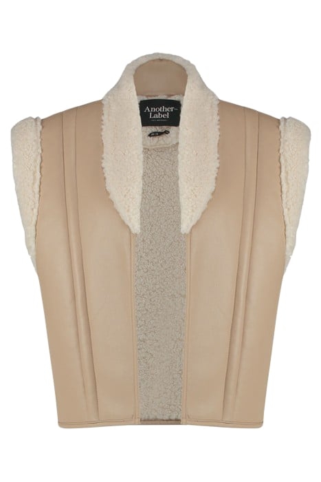 UNNI LAMMY VEST SANDALWOOD 3