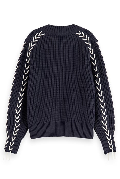 LACED UP SLEEVE PULLOVER NIGHT 5