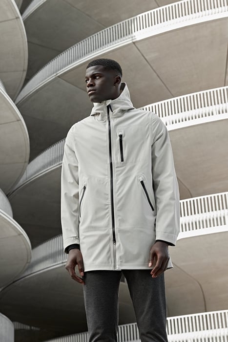 LARSON | TECH PARKA STONE BEIGE 3