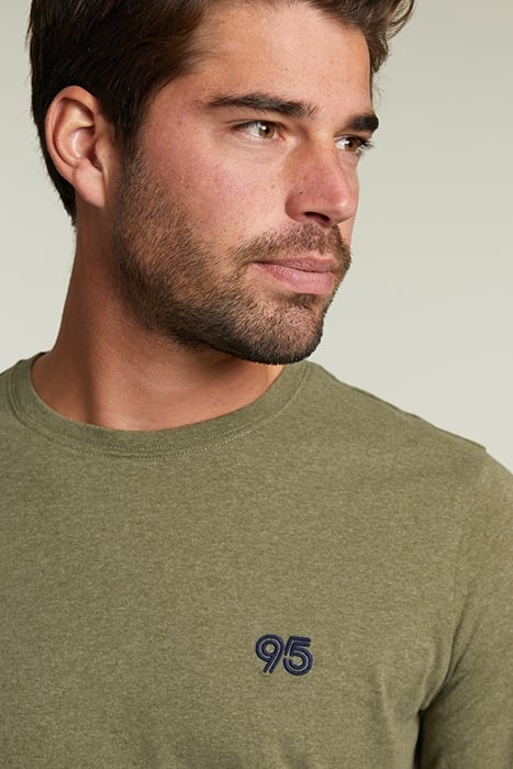 BASIC SLIM FIT T-SHIRT IN COTTAGE MIX 4