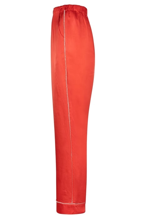 WEEKEND COVERUPB RED 2