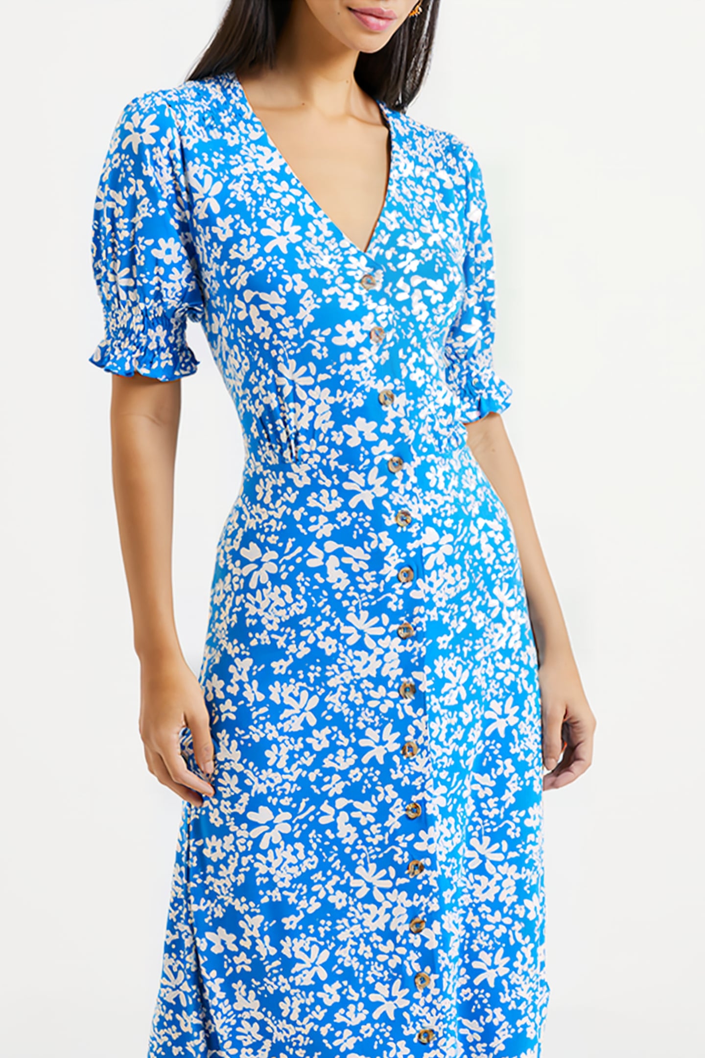 VEE BUTTON THRU M BLUE 5