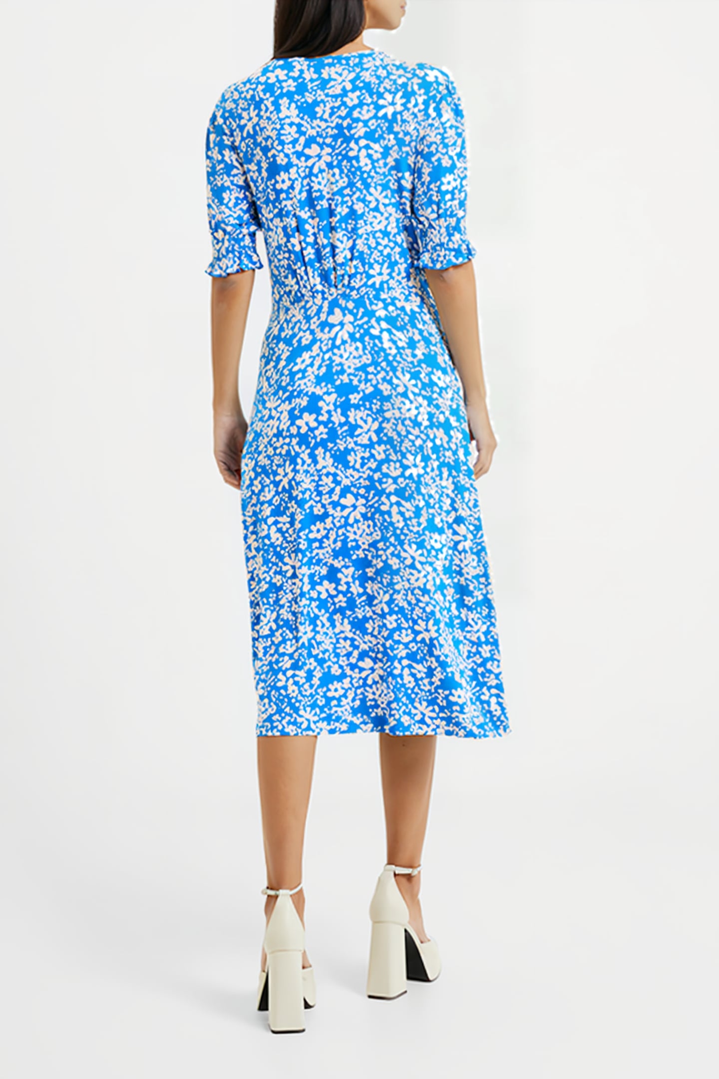 VEE BUTTON THRU M BLUE 2