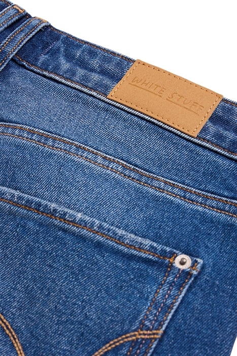 FREYA WEEKEND JEAN MID DENIM 2