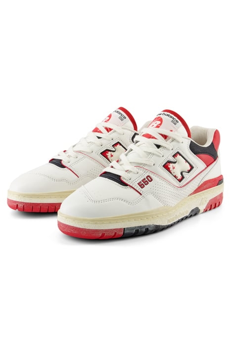 BB550VGA SNEAKERS IN WHITE AND RED 5