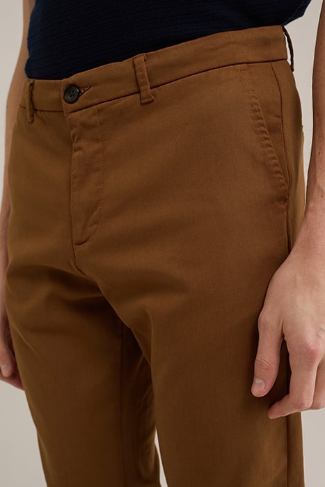 CHINO RUST BROWN 5