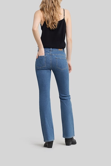 SUMMER BLUE WATERLESS FLARED JEANS 4
