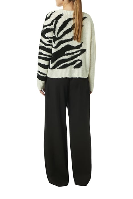 COMMA PULLOVER WHITE 3