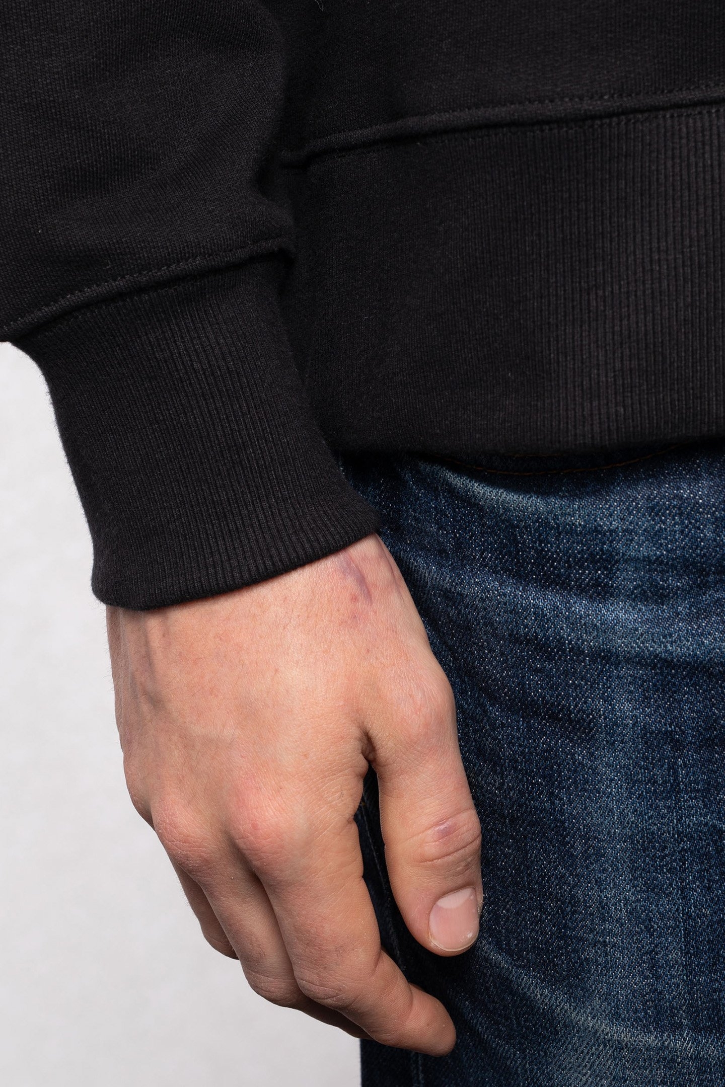 FRASSE LOGO SWEATSHIRT BLACK 6