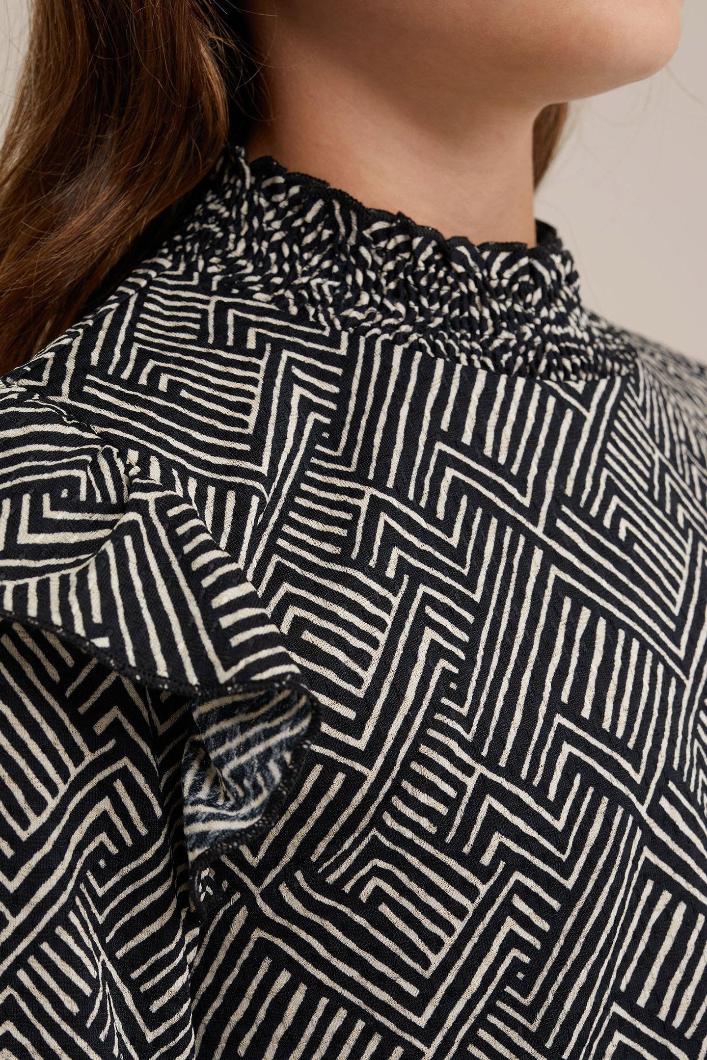 DRESS MID LENGTH BLACK 5