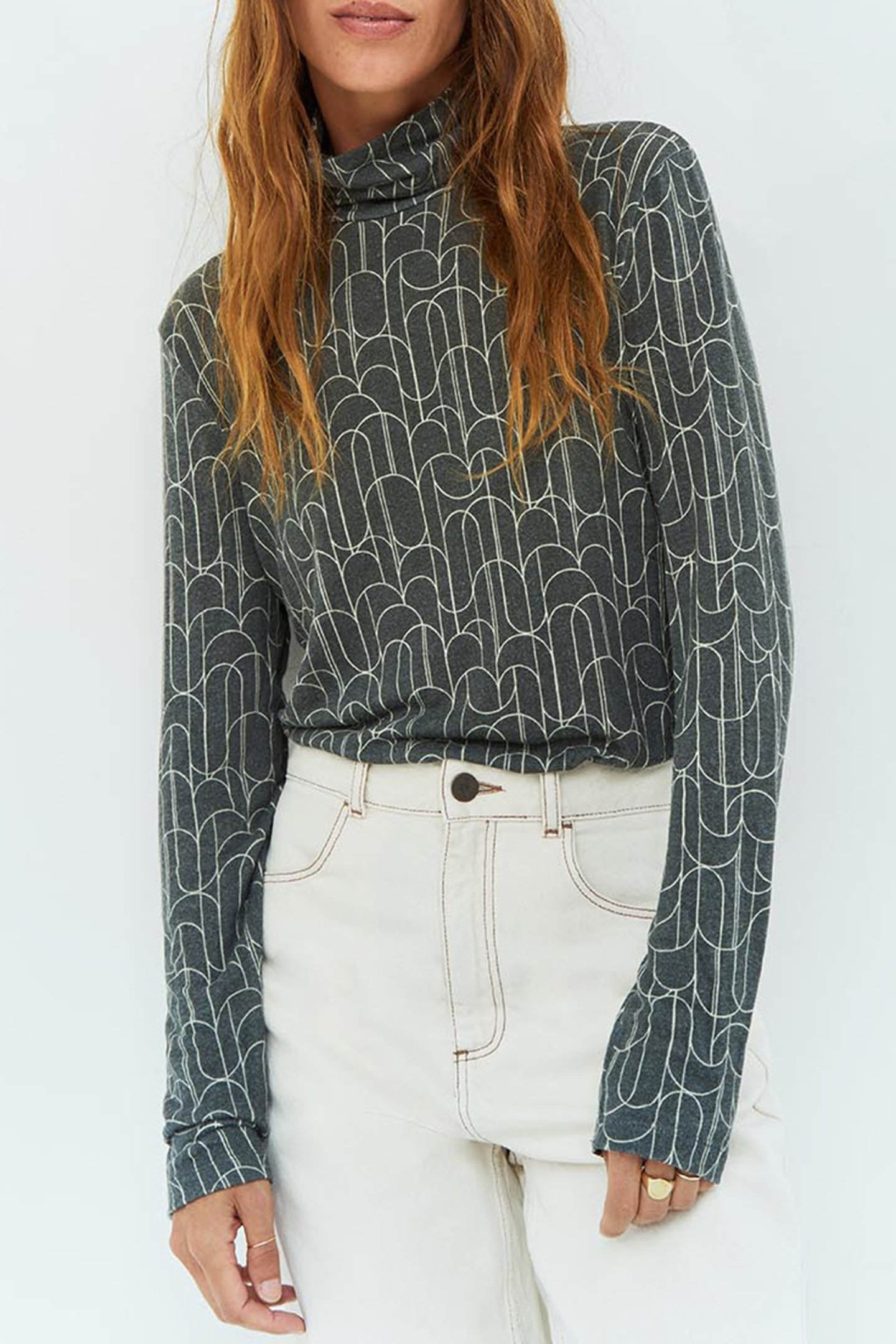 MADLY _ KHAKI ART DECO KNITTED TURTLENECK T-SHIRT KHAKI 1