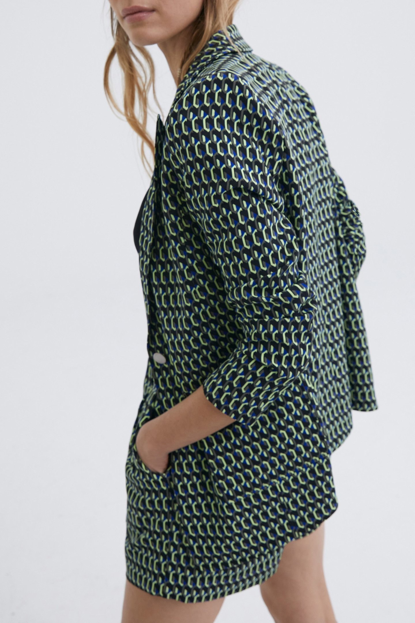 BLACK GRAPHIC PRINT SUIT JACKET 4