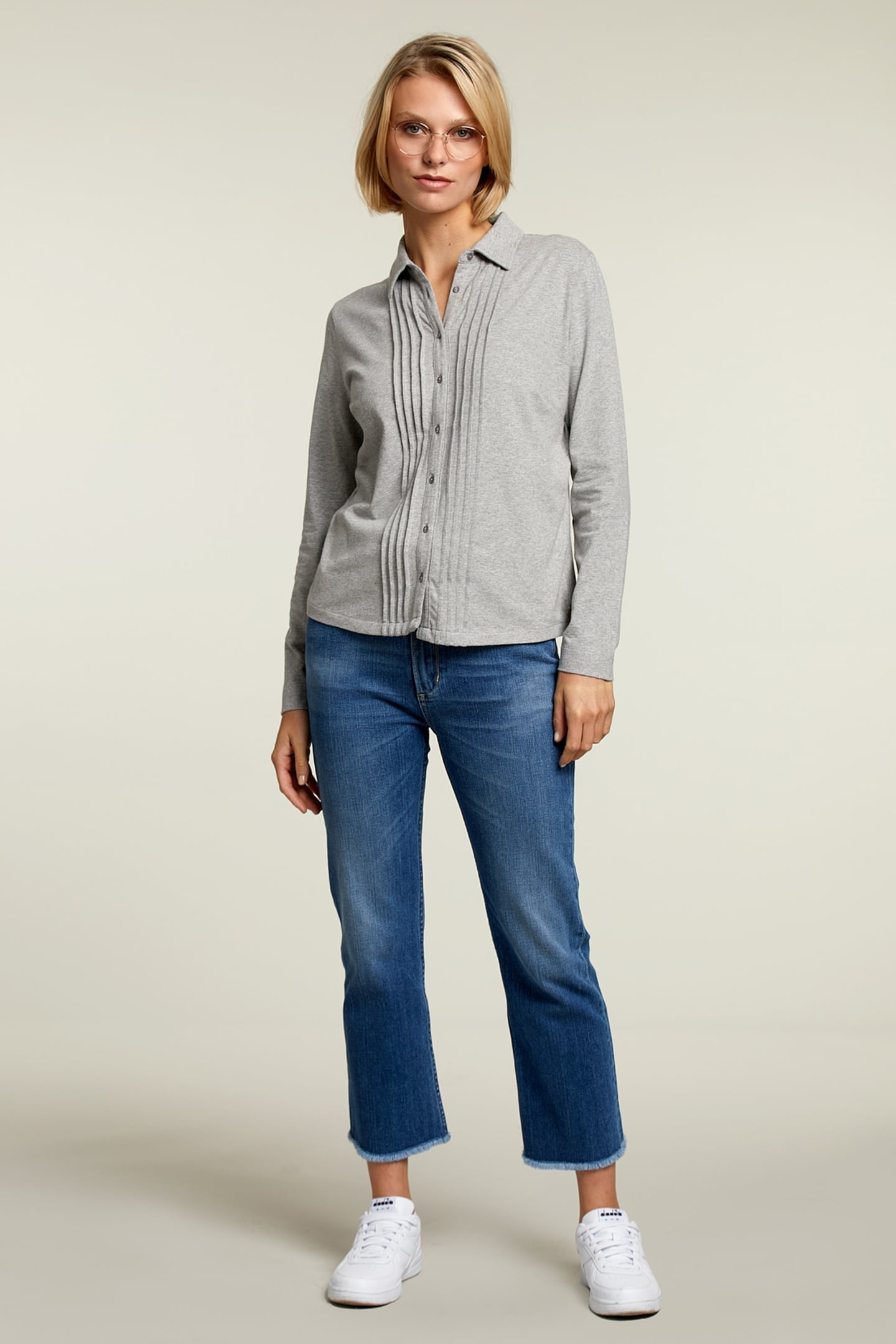 GREY T-SHIRT WITH BUTTONS 3