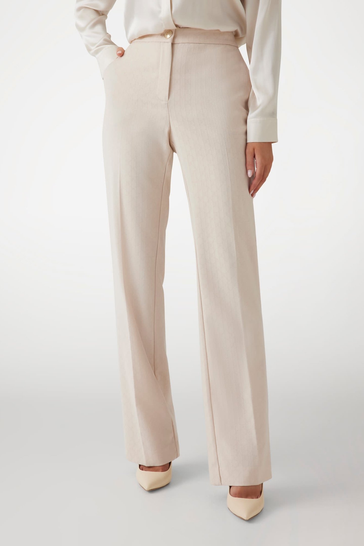 MARCIANO BY GUESS BLANCA PANT MUTED STONE MONOGRAM 1