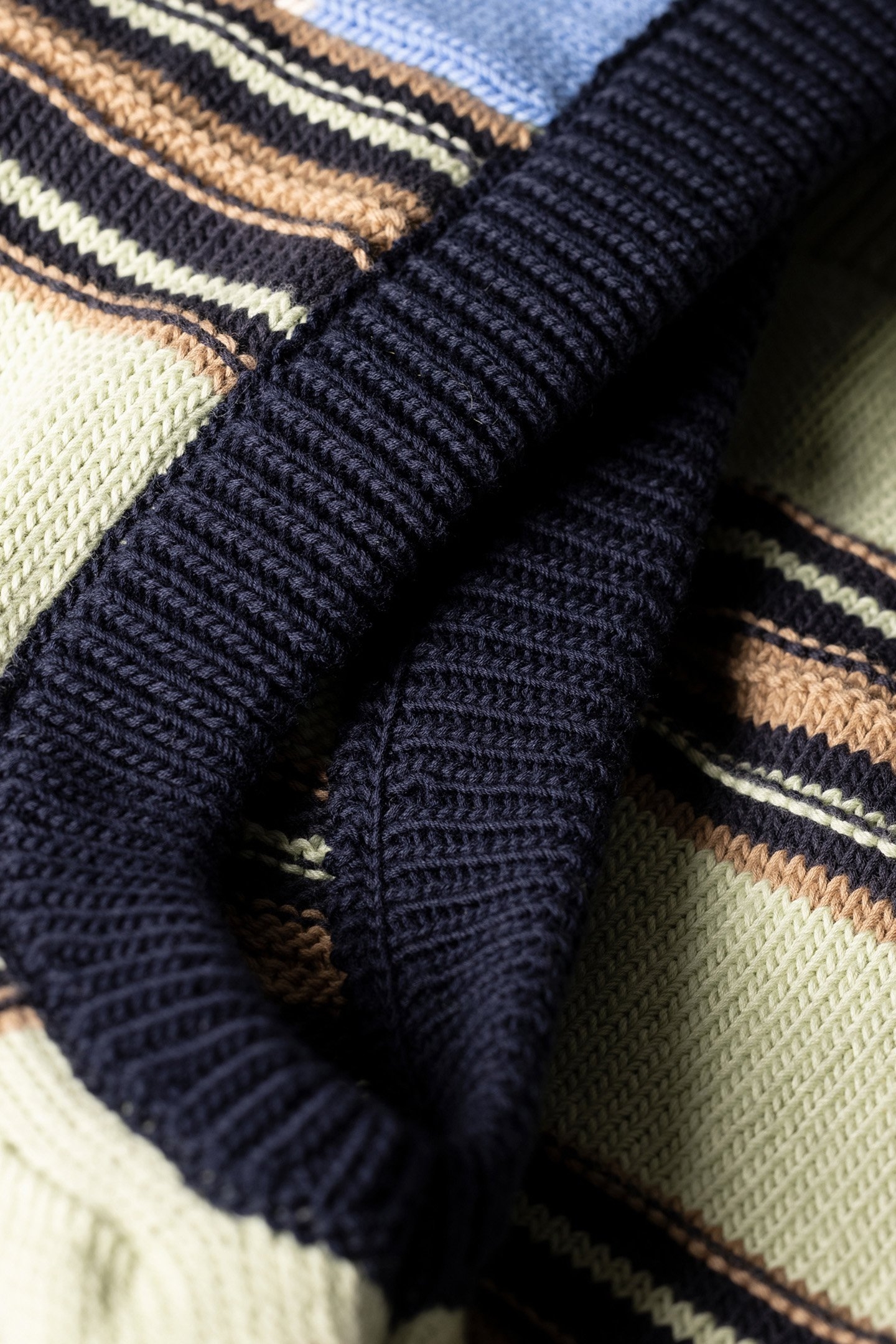 TANK TOP LT GREYISH GREEN 8