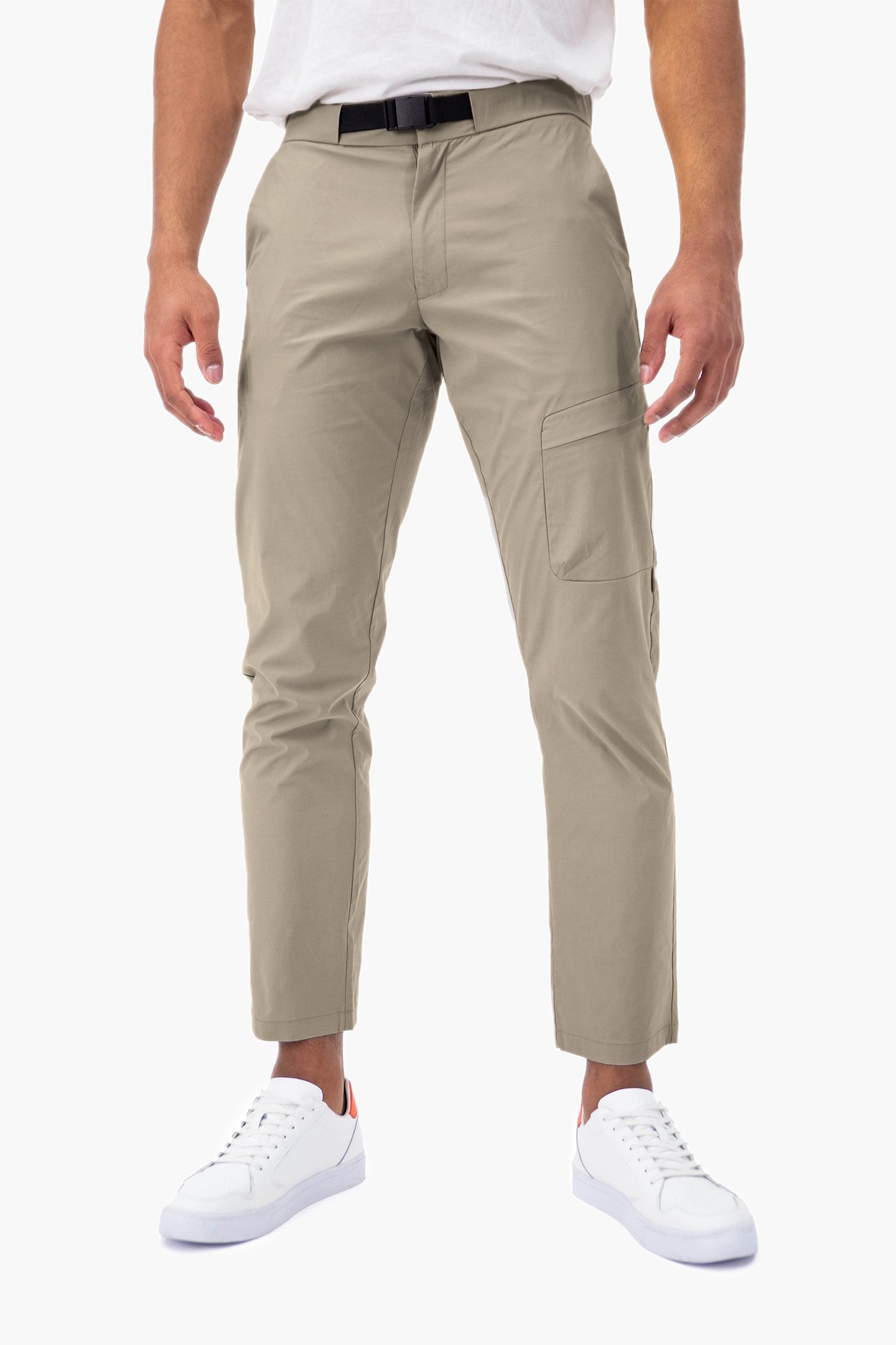 THE TECH PANT CONCRETE BEIGE 1