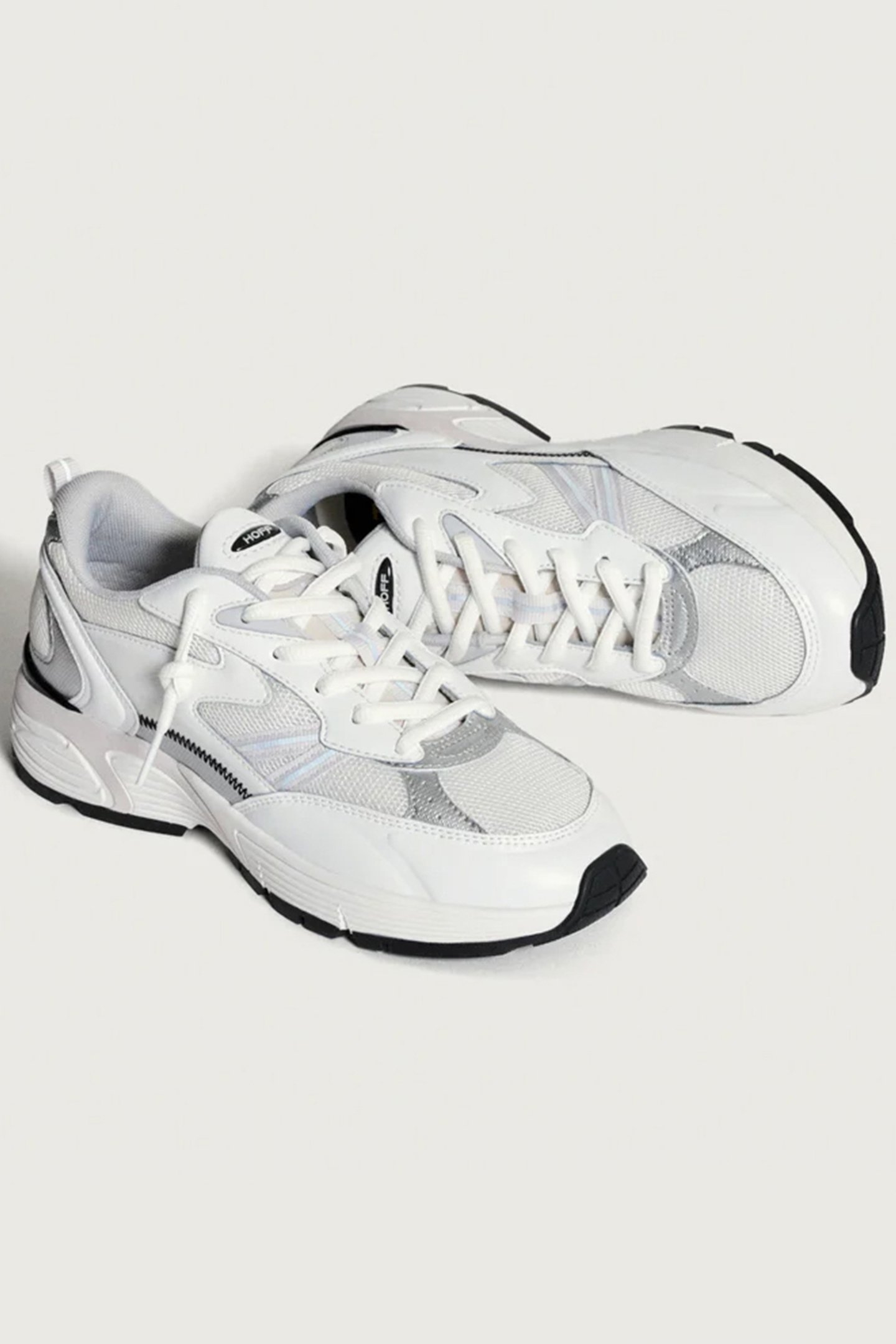SNEAKERS SILVER 2