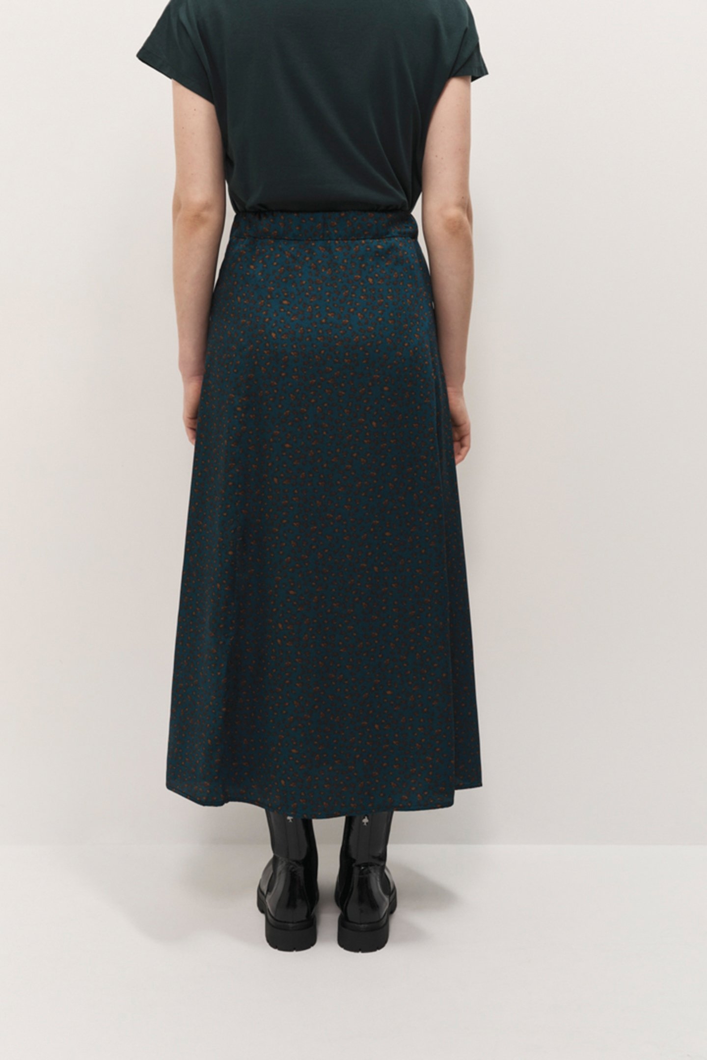 JACA - WINTER LEOPARD PRINT LONG SYCAMORE SKIRT 2