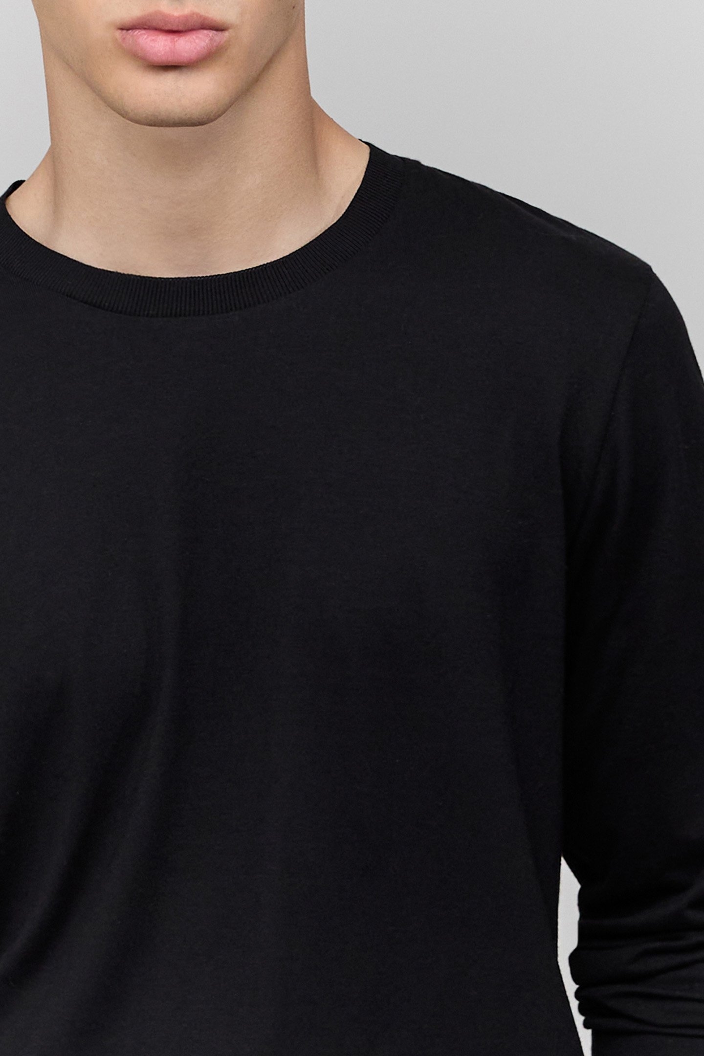 BLACK COTTON MODAL T.SHIRT 5