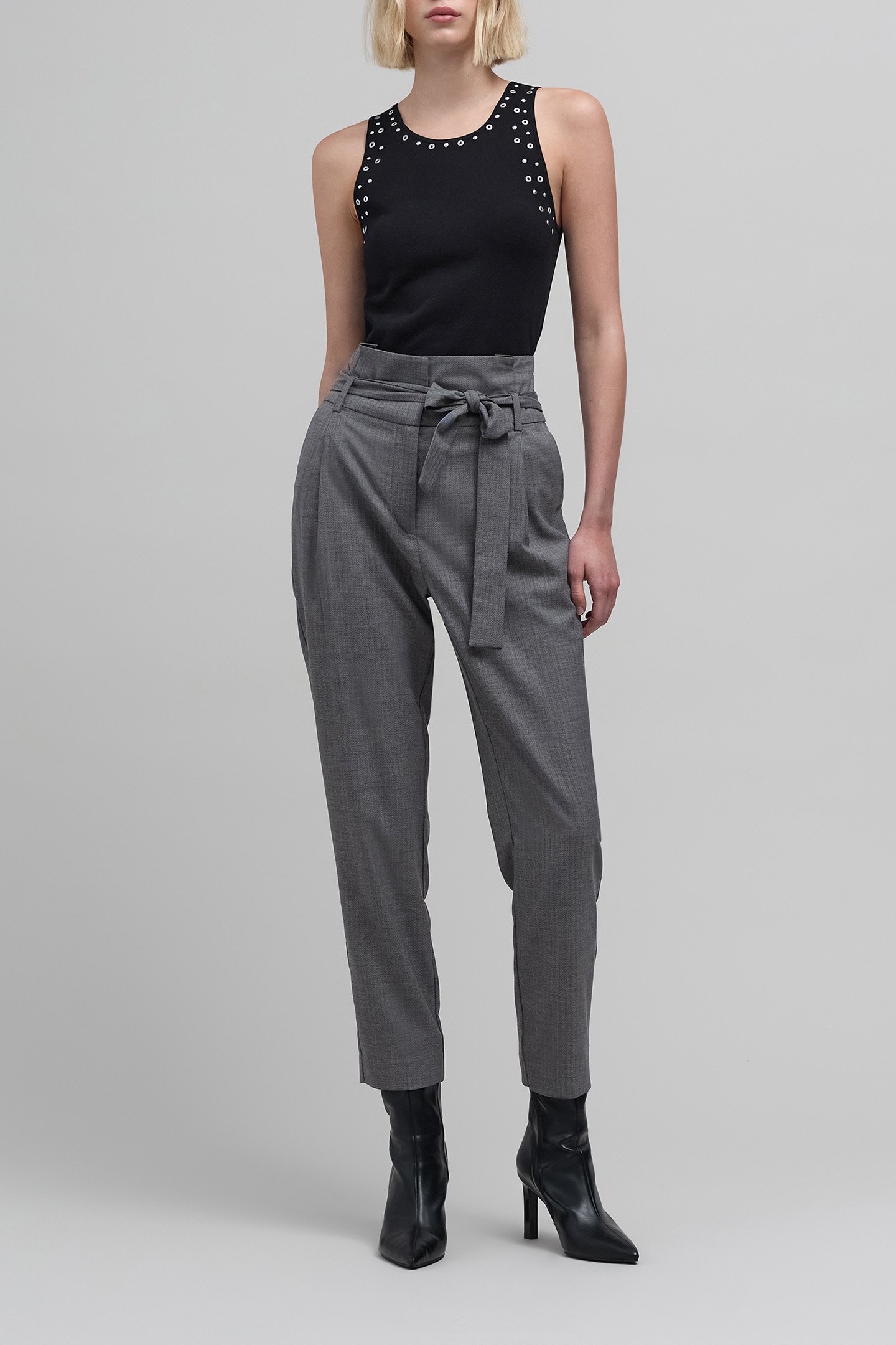 7/8TH GREY HERRINGBONE CARROT PANTS 3