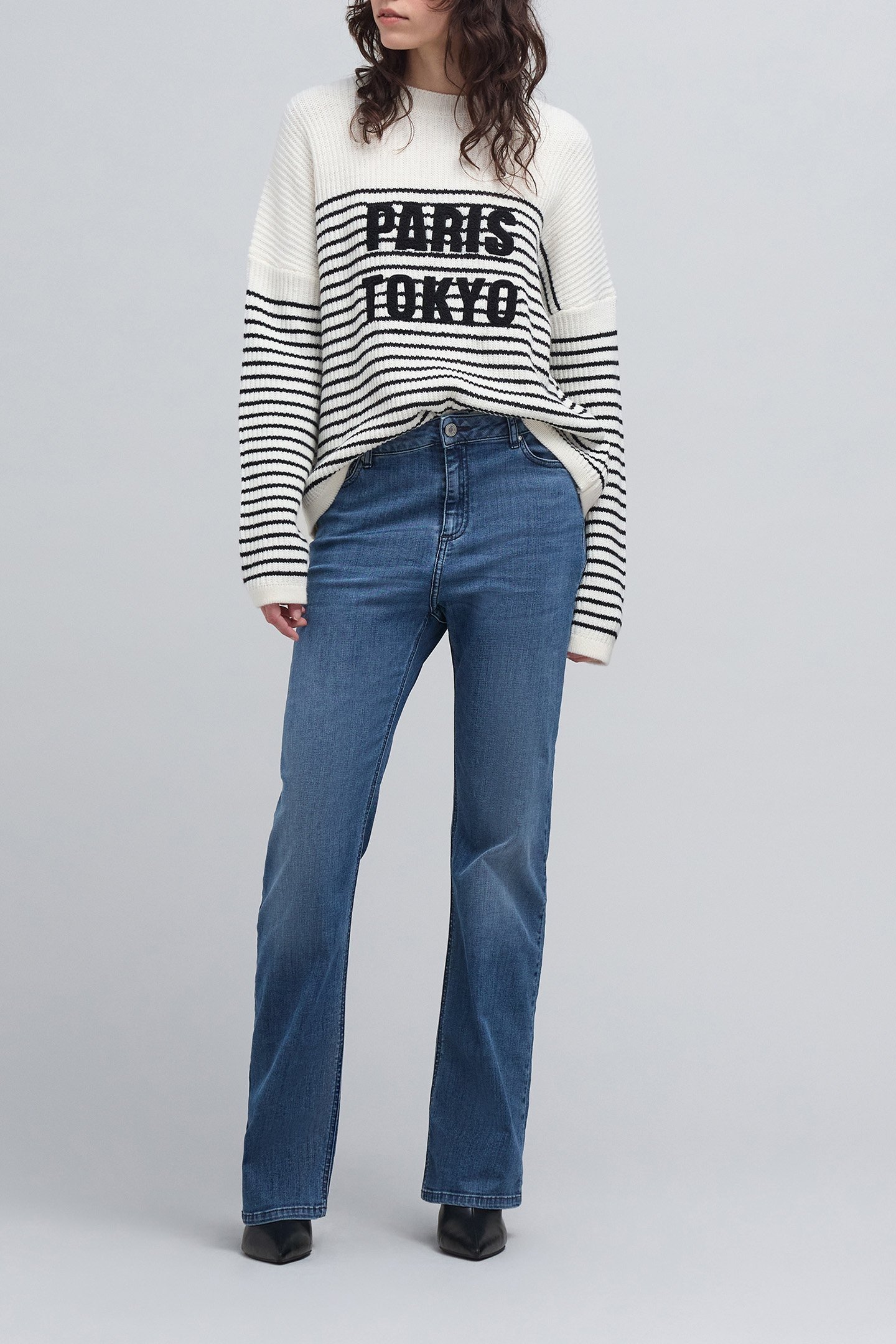 BLACK STRIPED KNIT SWEATER WITH LOOPBACK MESSAGE 3