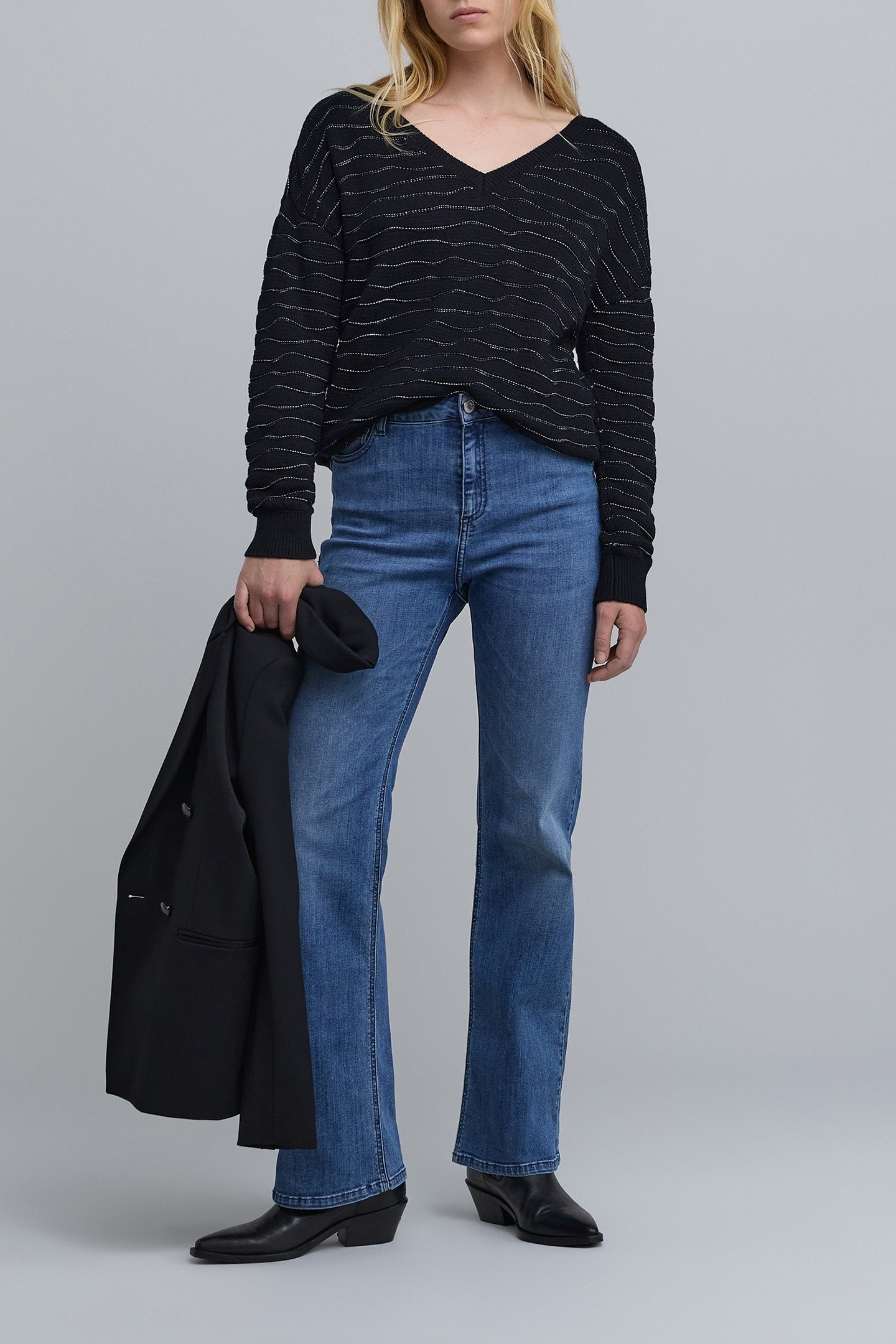 BLACK LUREX STRIPE KNIT SWEATER FRONT/BACK 3