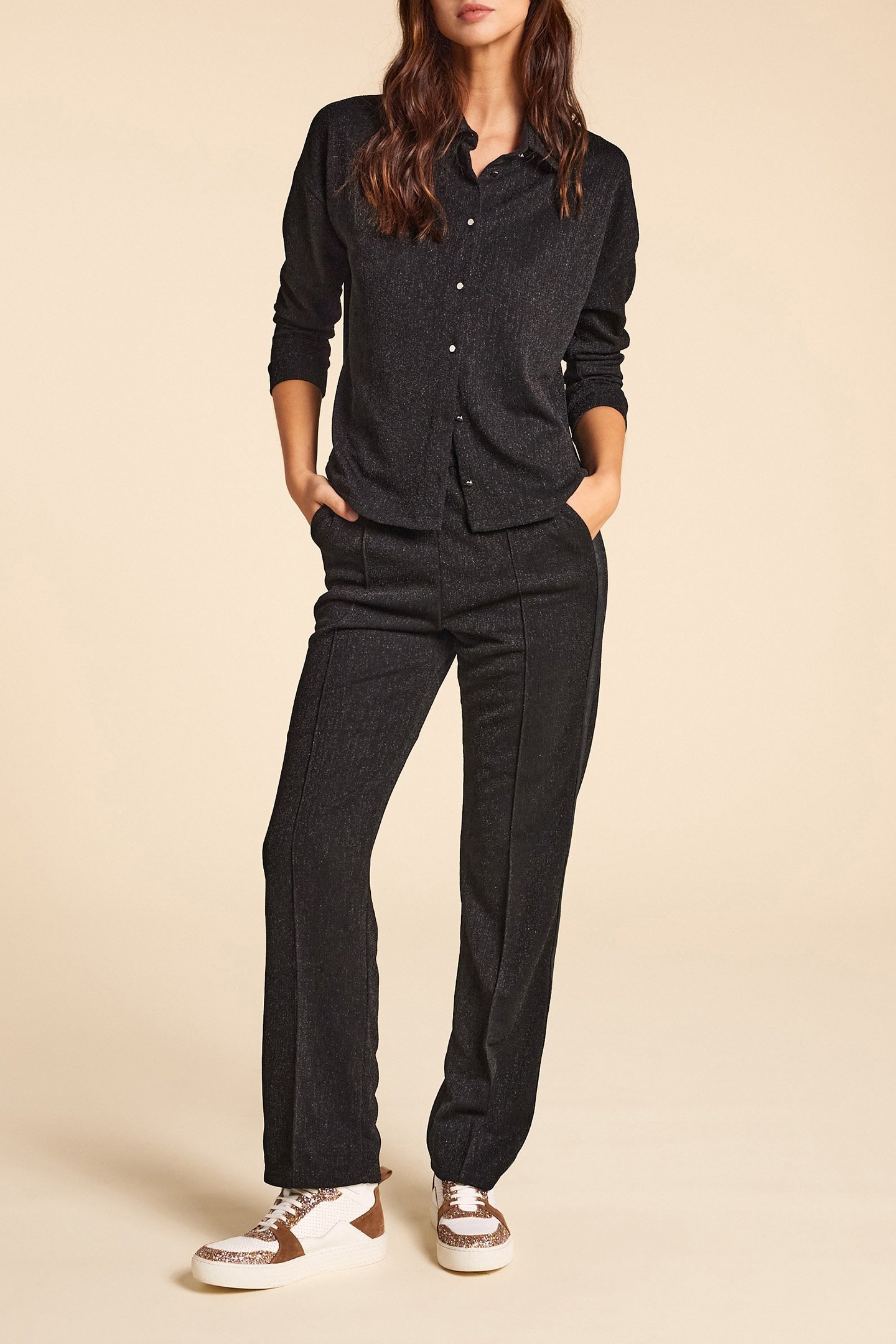 BLACK GLITTERY KNIT SHIRT 1