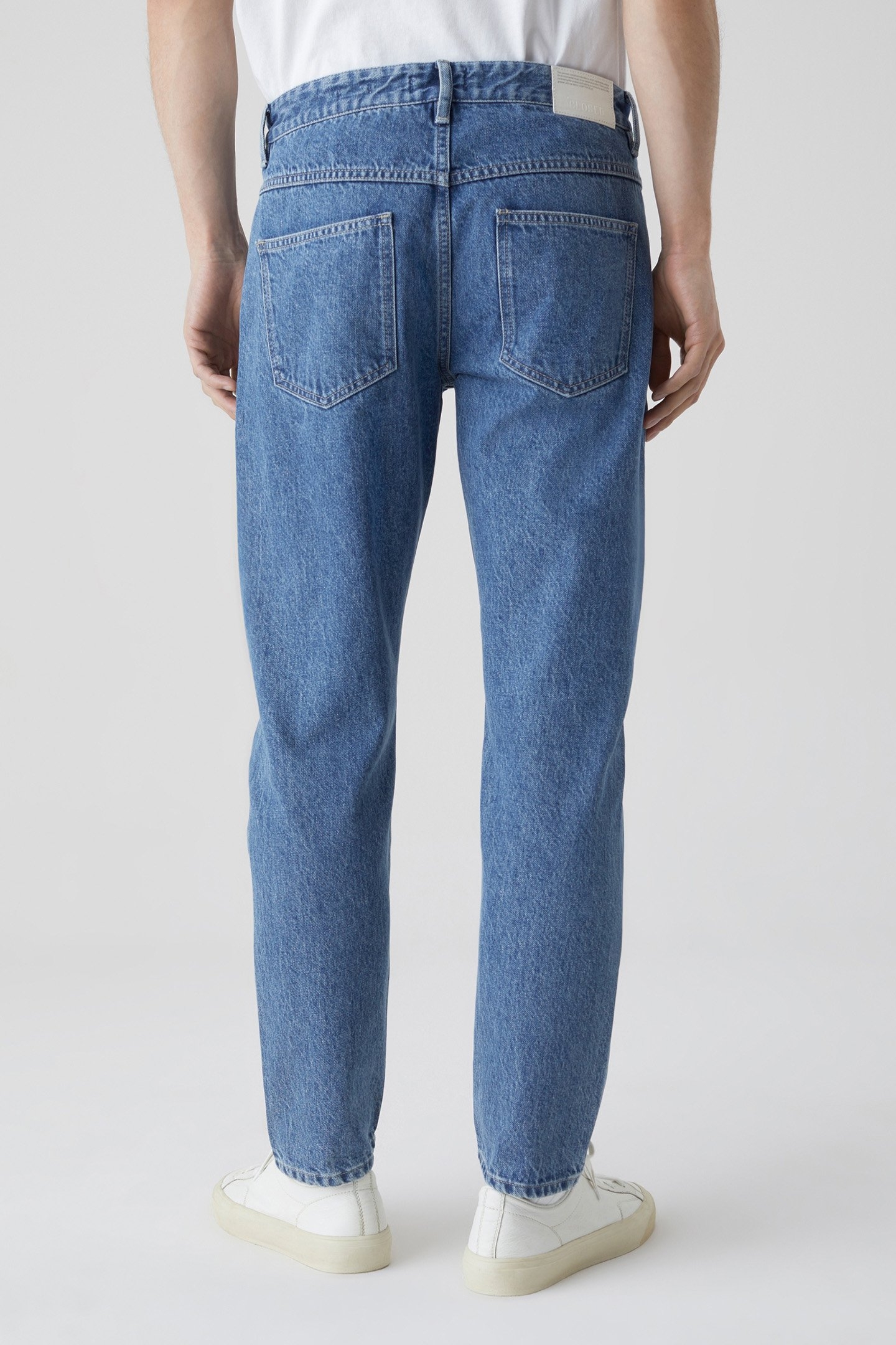 COOPER TAPERED JEANS MID BLUE 2