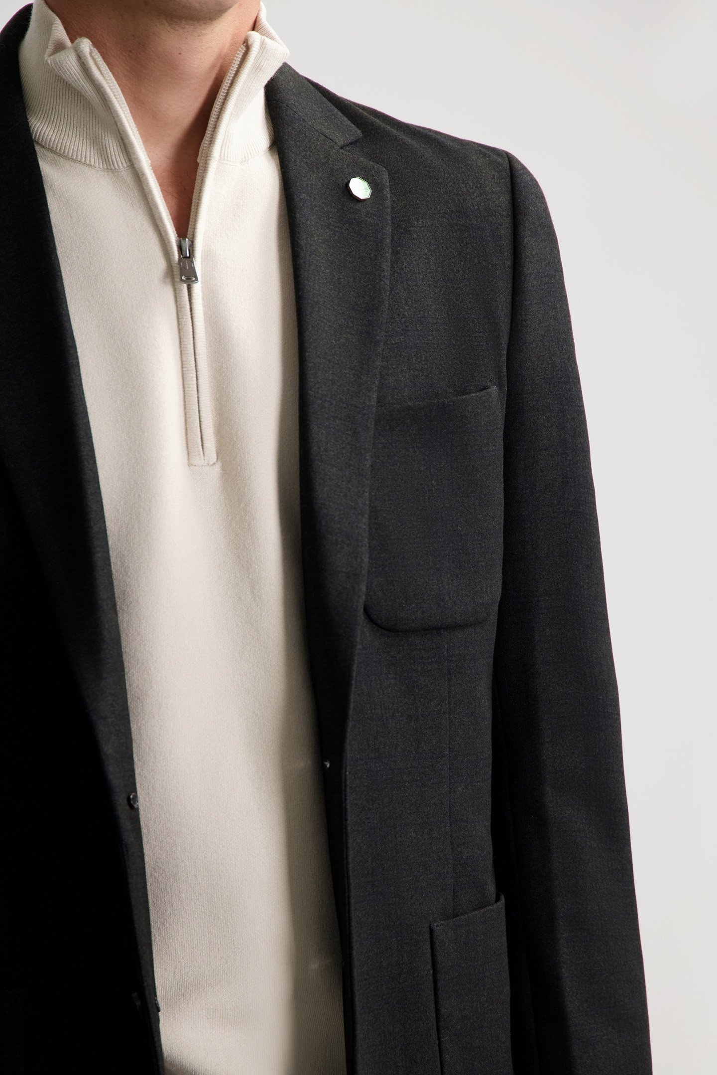 DS_TRAVEL CHECK BLAZER RAVEN 5