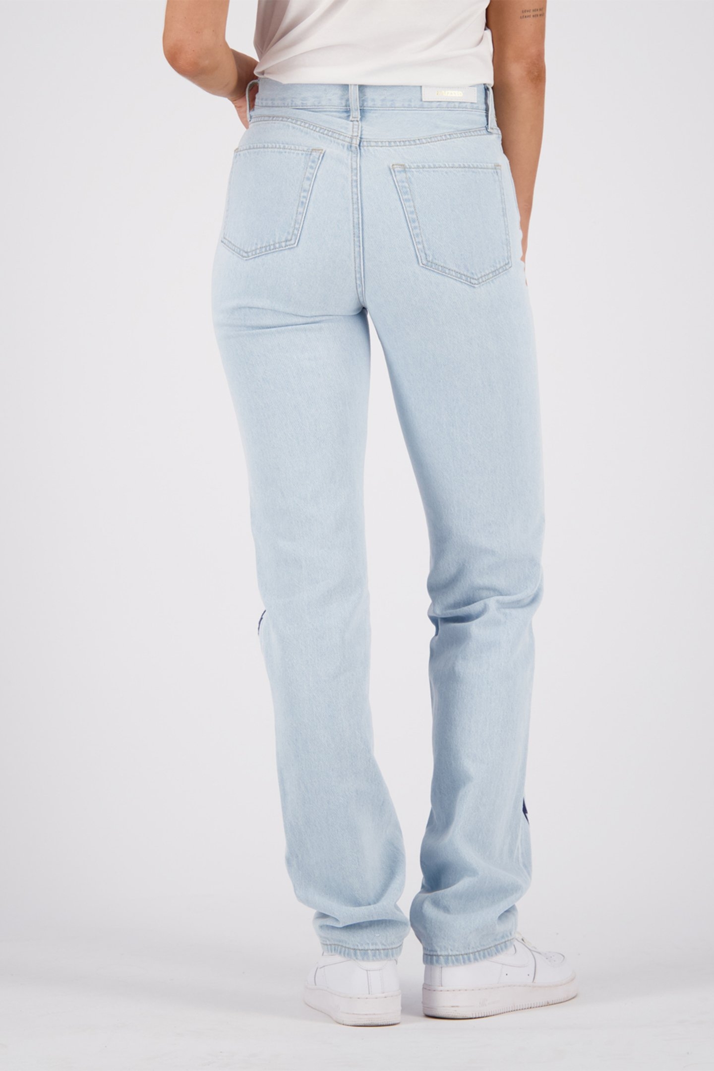 SUNSET LIGHTNING JEANS LIGHT BLUE STONE 2