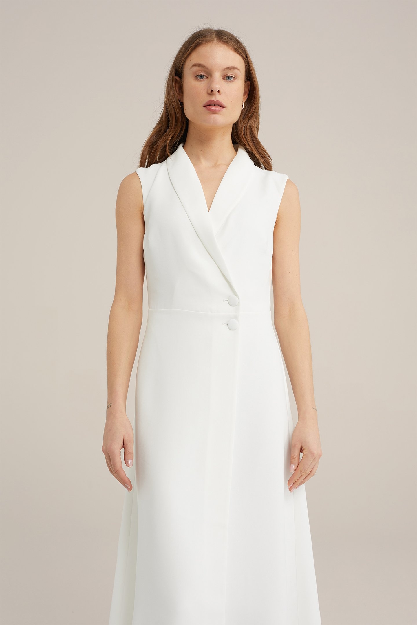 DRESS MID LENGTH WHITE 4