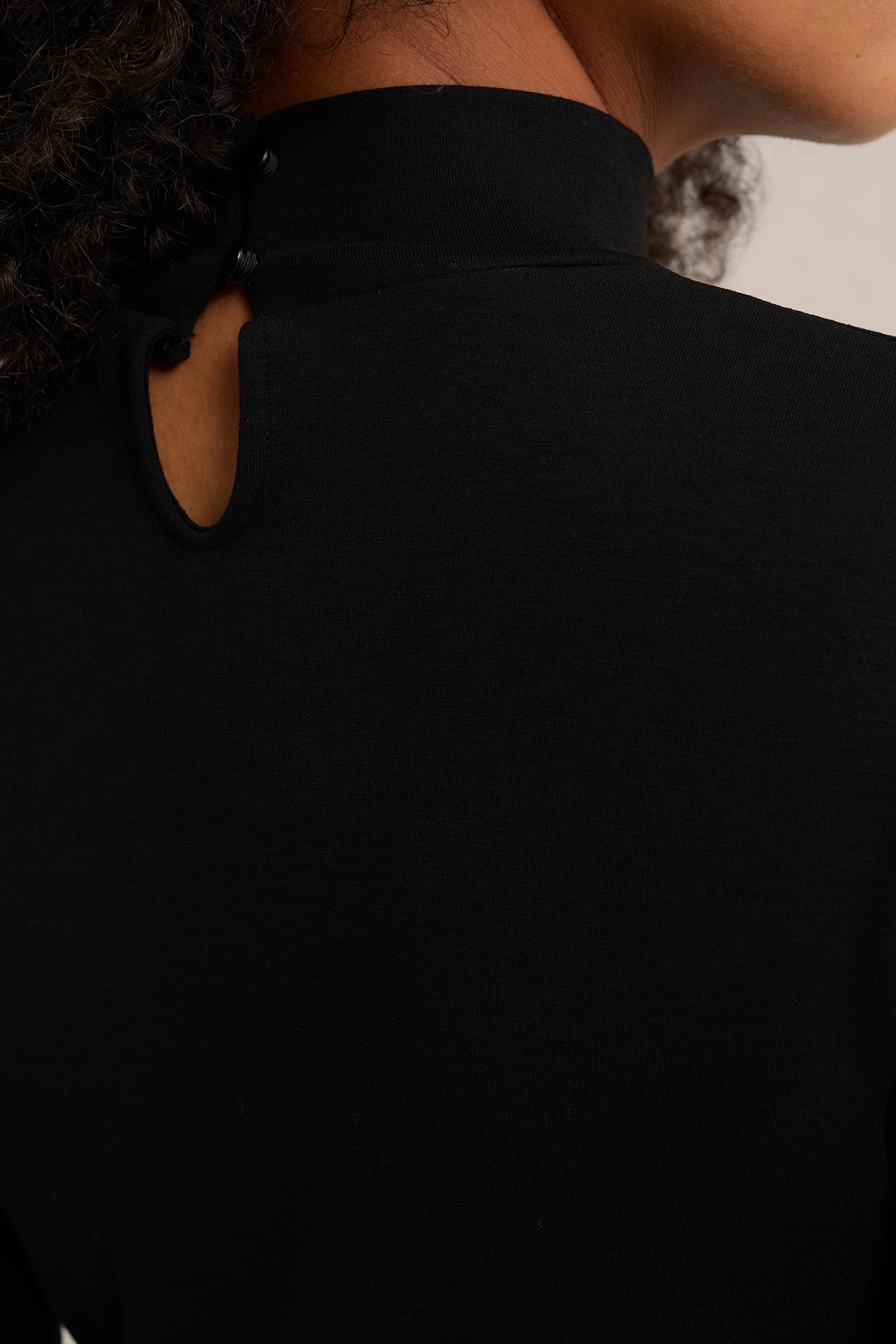 DRESS MID LENGTH BLACK 5