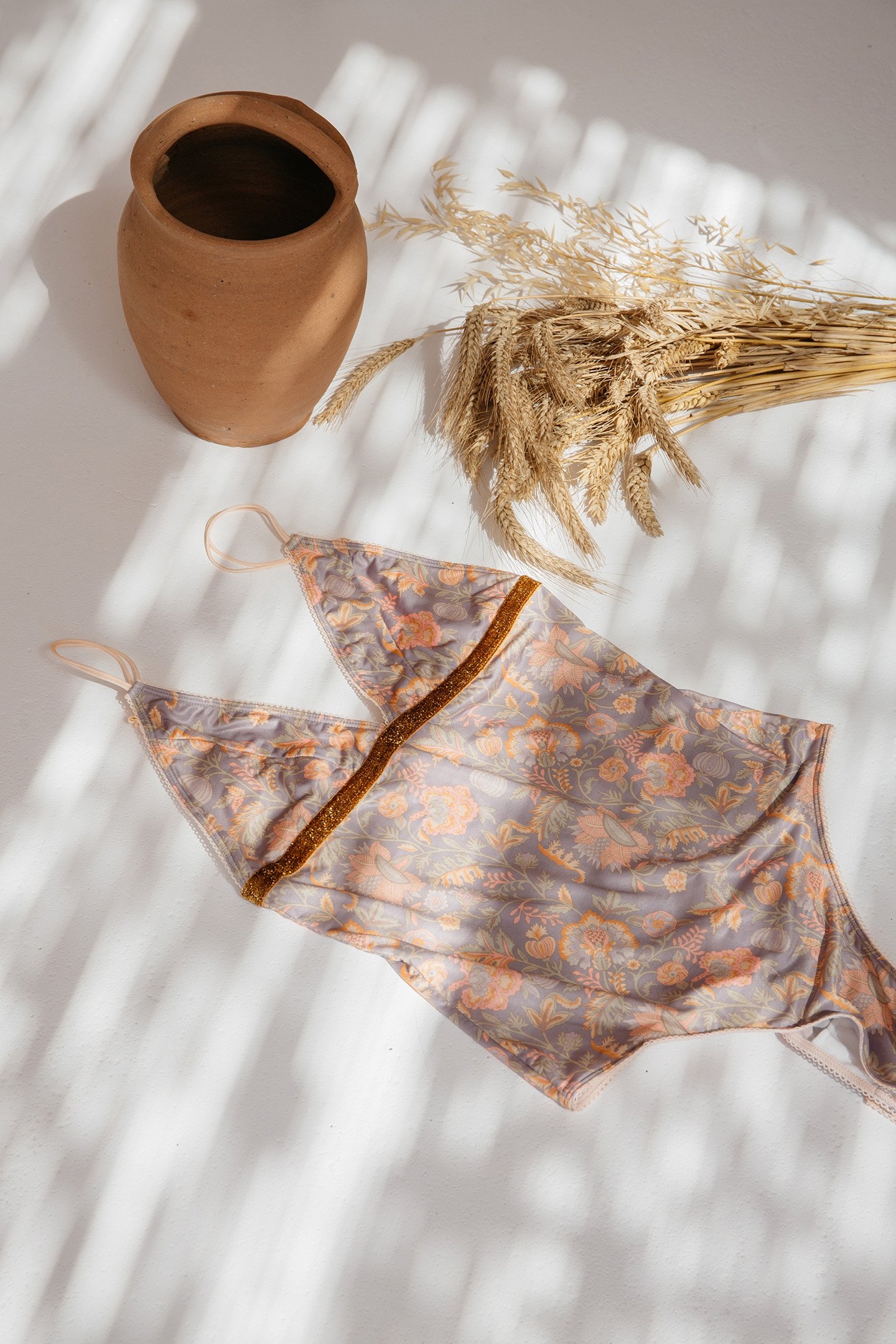 BODYSUIT LYLIA CALIFORNIA FLOWERS 5