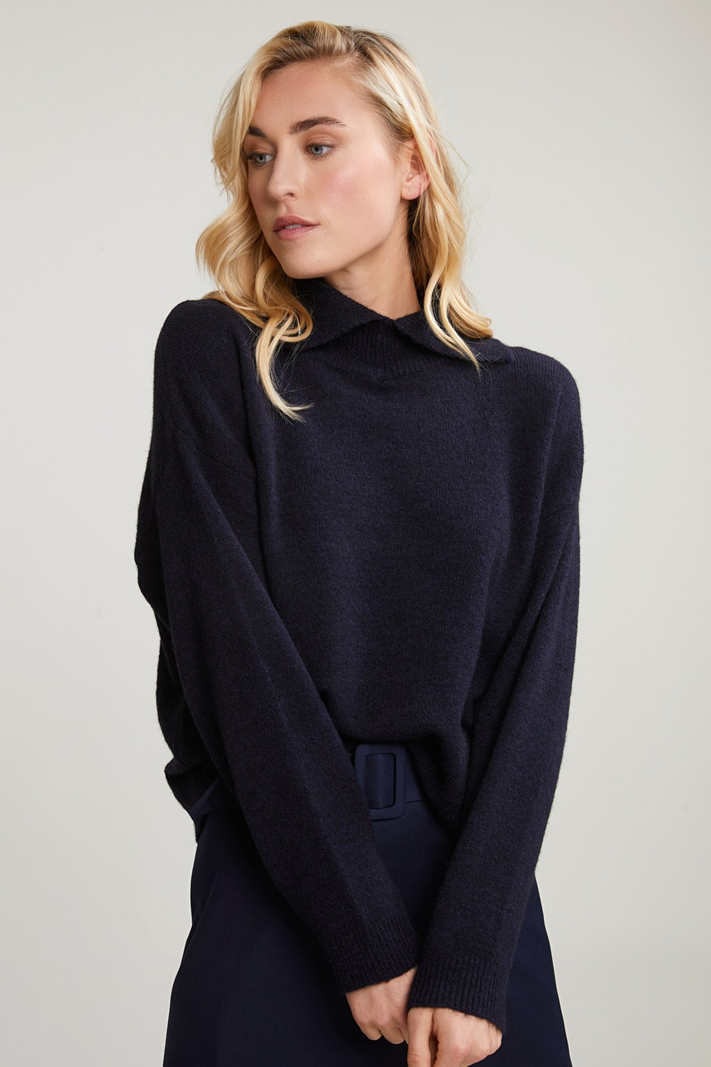 NAVY MOCK NECK SWEATER LONG SLEEVES 1