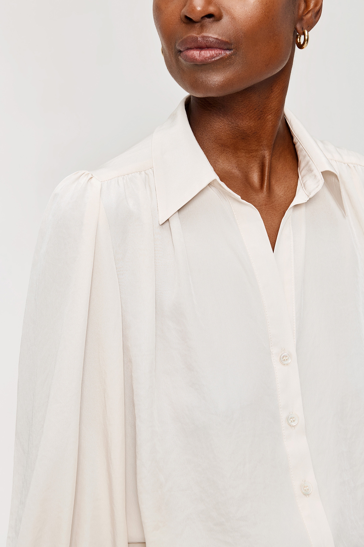 TECHNOSILK FLOWY BLOUSE OFF WHITE 4