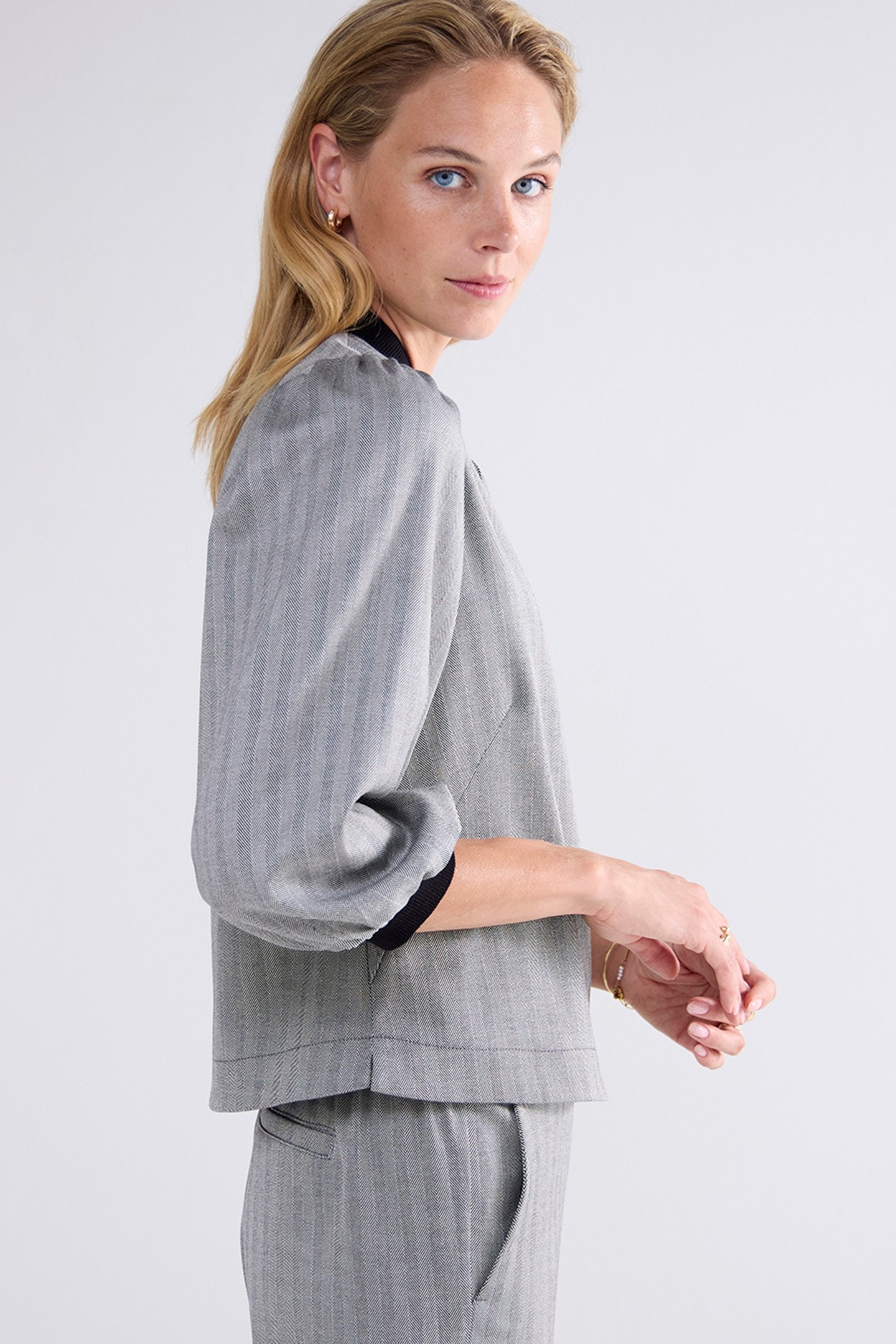 TOP HERRINGBONE BLACK 4