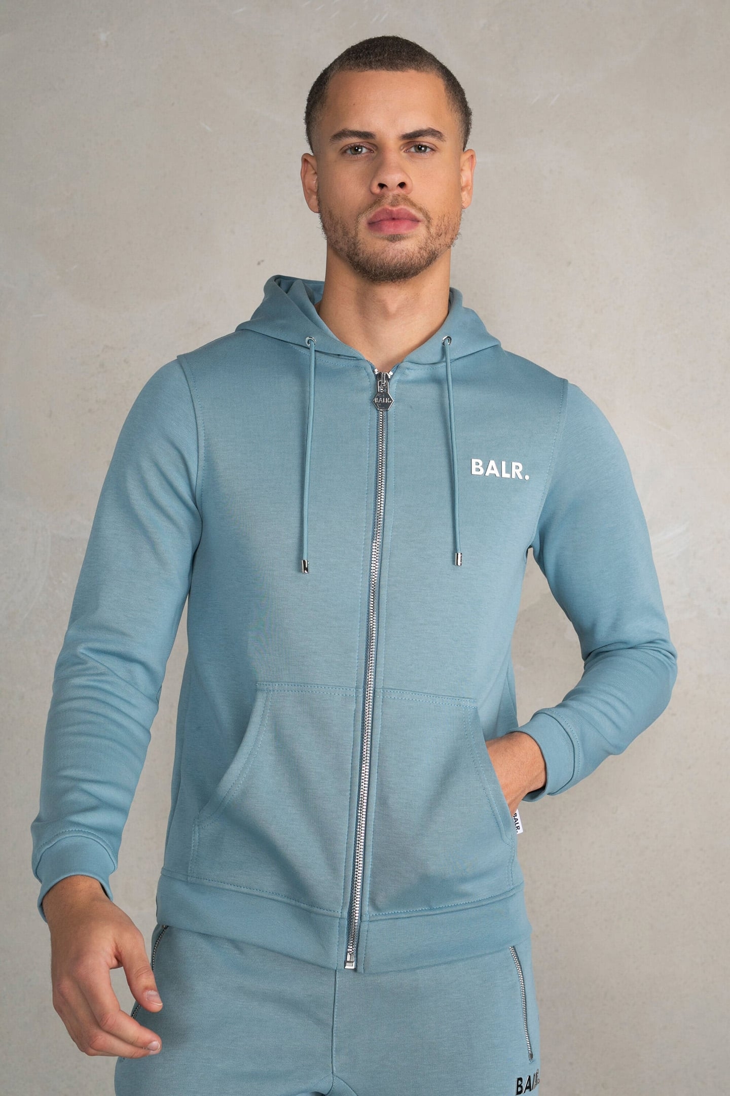 Q-SERIES STRAIGHT ZIP THRU HOODIE STONE BLUE 1
