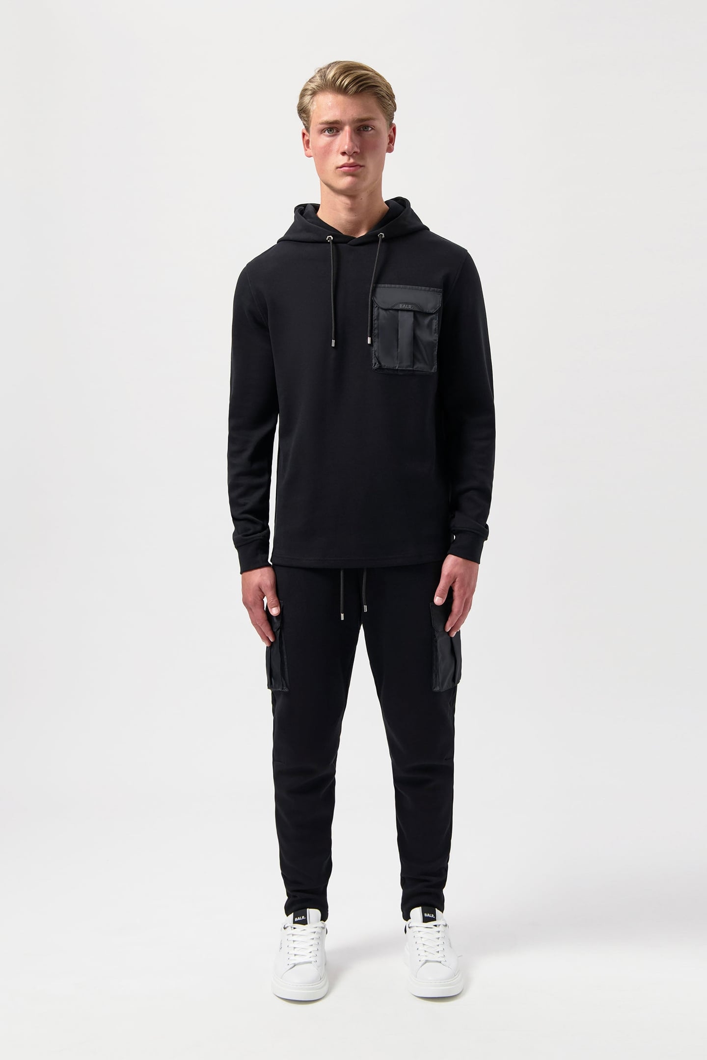Q-CARGO REGULAR FIT HOODIE JET BLACK 2
