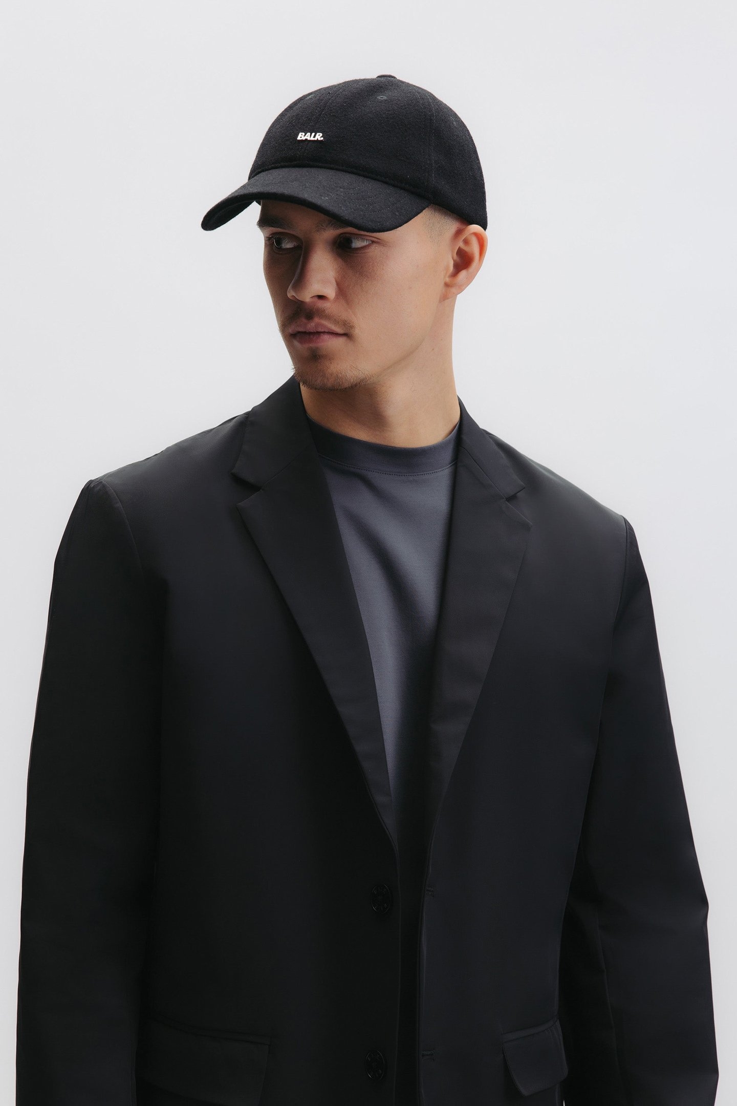 XI TECH BLAZER JET BLACK 5