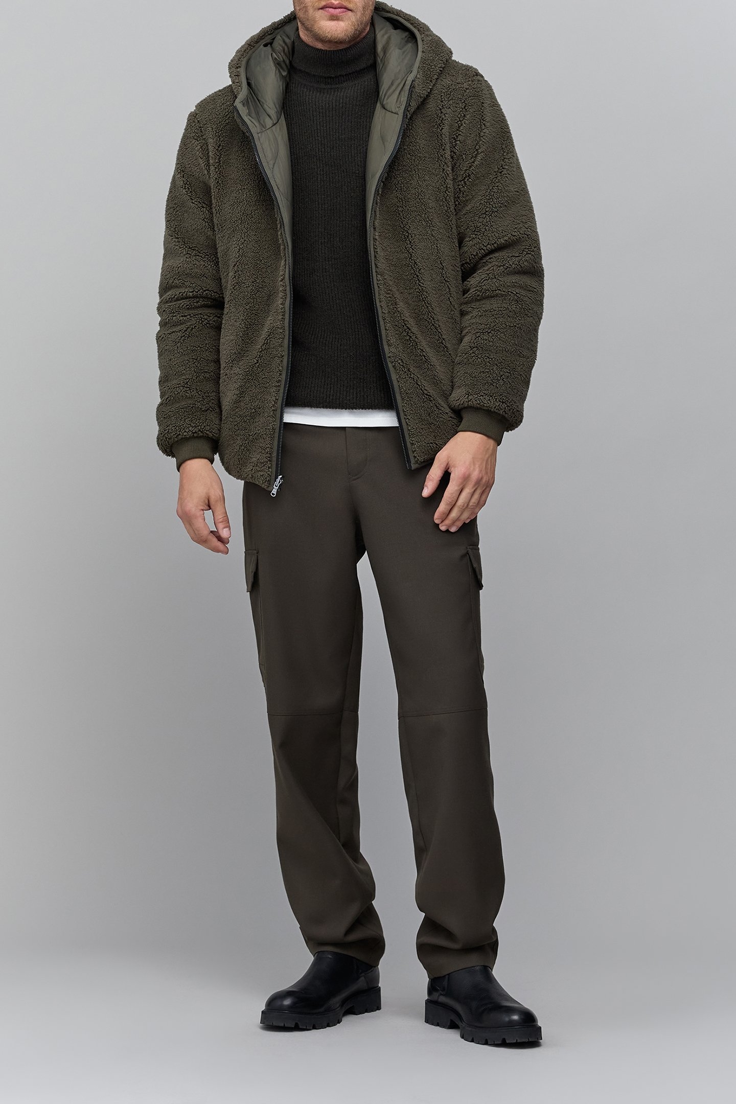 KHAKI QUILTED NYLON/SHERPA REVERSIBLE PADDED JACKET 3